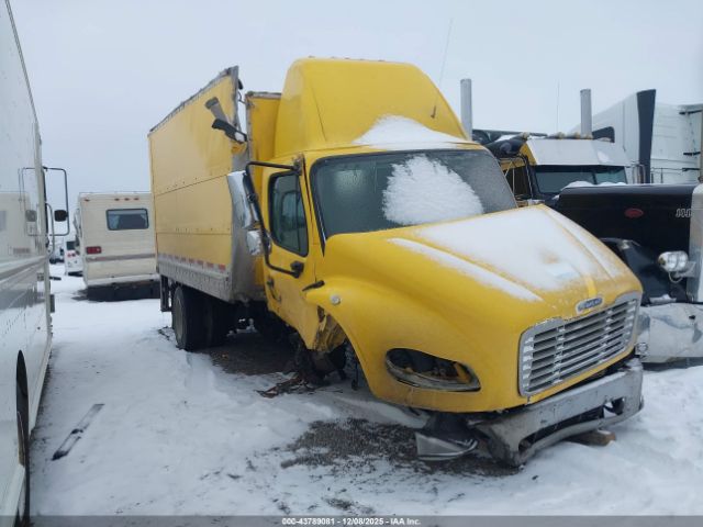 Freightliner M2 106 Image 8
