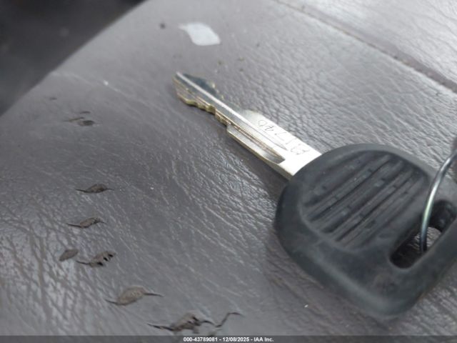 Freightliner M2 106 Image 11