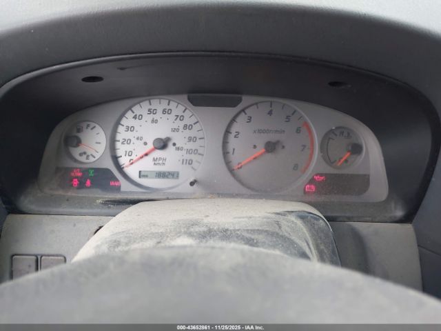 Nissan Frontier Se-v6 Image 7