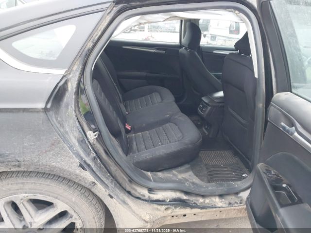 Ford Fusion Se Image 11