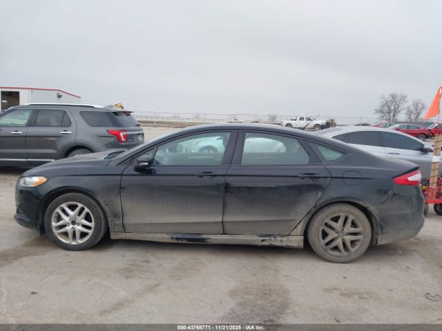 Ford Fusion Se Image 7