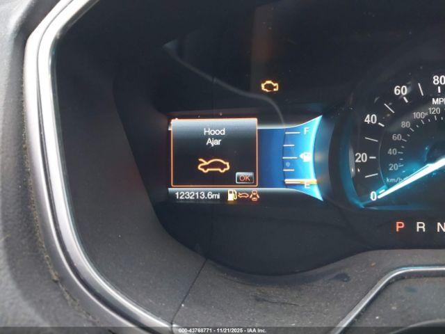 Ford Fusion Se Image 8