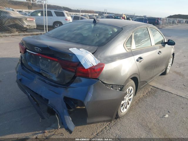 Kia Forte Fe Image 2