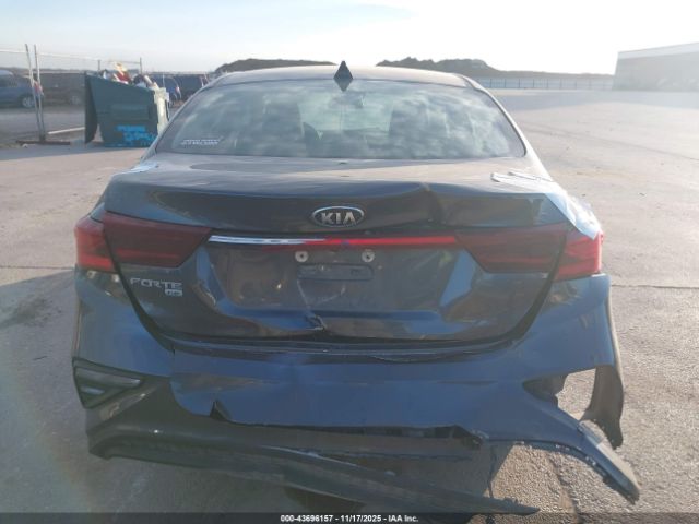 Kia Forte Fe Image 12