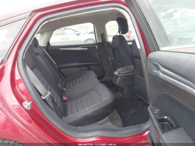 Ford Fusion Se Image 12