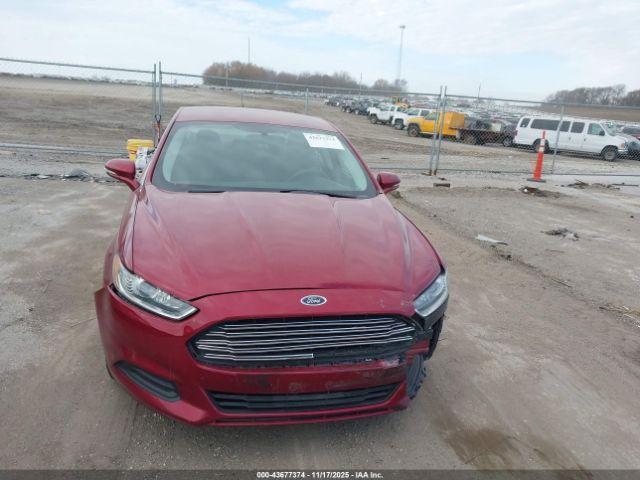Ford Fusion Se Image 6