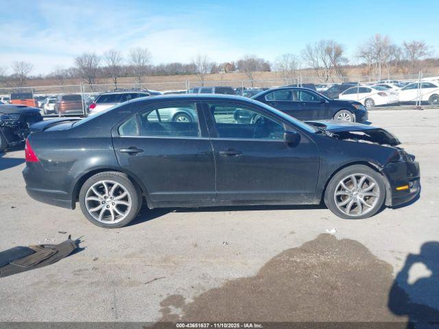 Ford Fusion Se Image 6