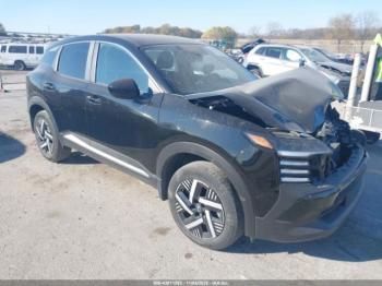  Salvage Nissan Kicks