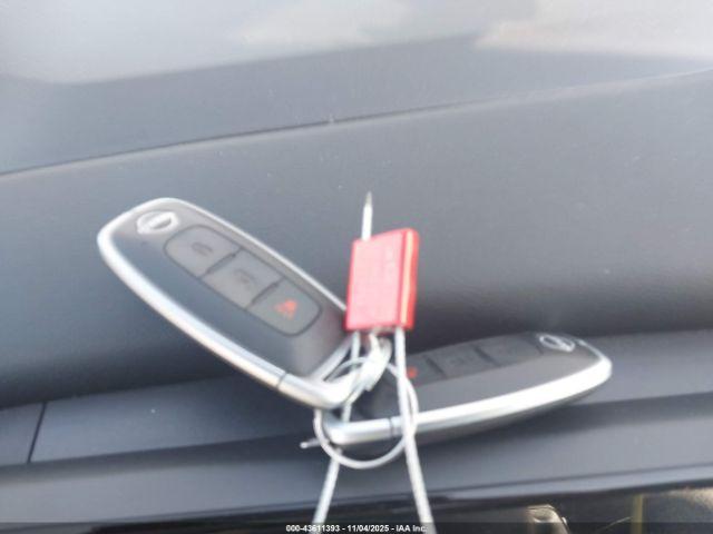 Nissan Kicks Sv Fwd Image 11