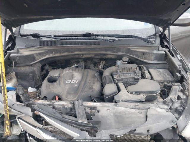 Hyundai SANTA FE Sport Image 11