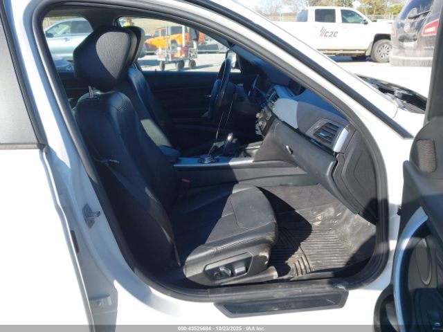 BMW 3 Series Xdrive Image 2