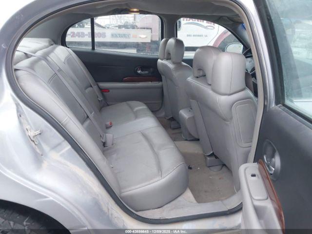 Buick LeSabre Custom Image 7