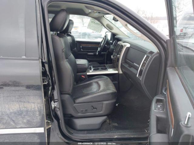 Ram 1500 Laramie Image 11