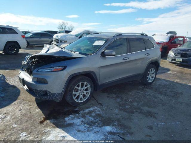 Jeep Cherokee Latitude Image 9