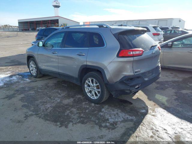 Jeep Cherokee Latitude Image 11