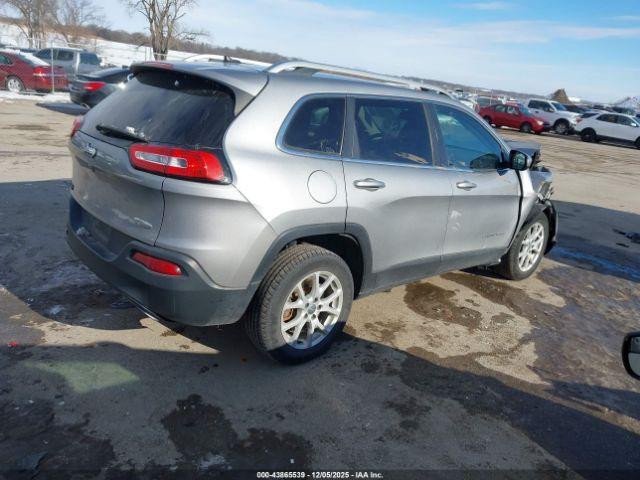 Jeep Cherokee Latitude Image 10