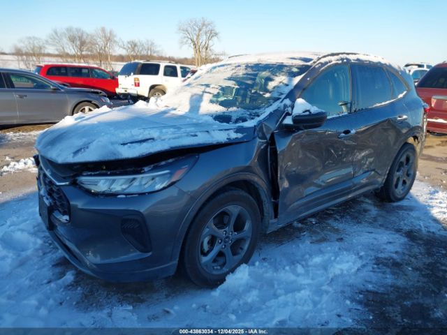 Ford Escape St-line Image 3