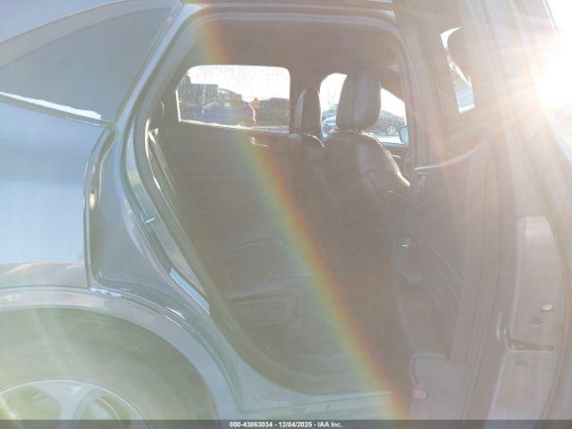 Ford Escape St-line Image 5