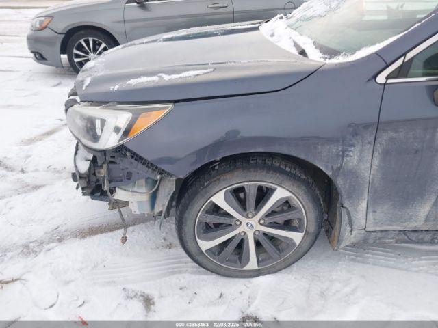 Subaru Legacy 2.5i Limited Image 7