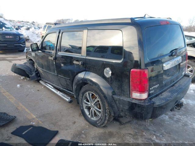 Dodge Nitro Image 10