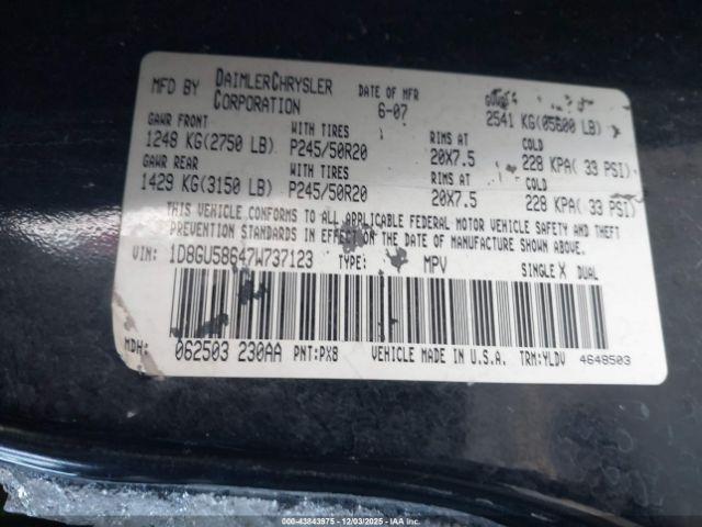 Dodge Nitro Image 13