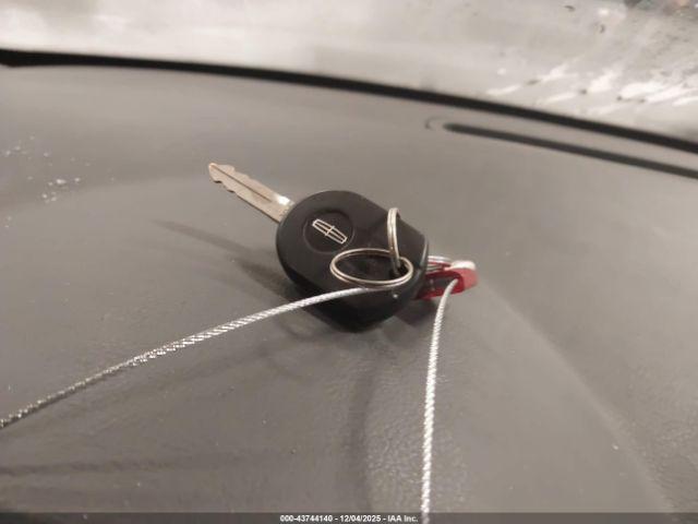 Lincoln MKZ Image 15