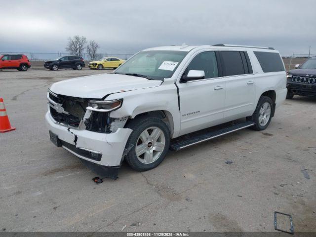 Chevrolet Suburban Ltz Image 7