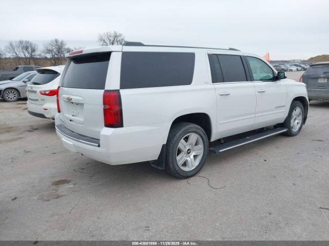Chevrolet Suburban Ltz Image 3