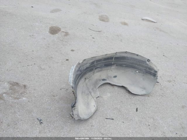 Chevrolet Suburban Ltz Image 16