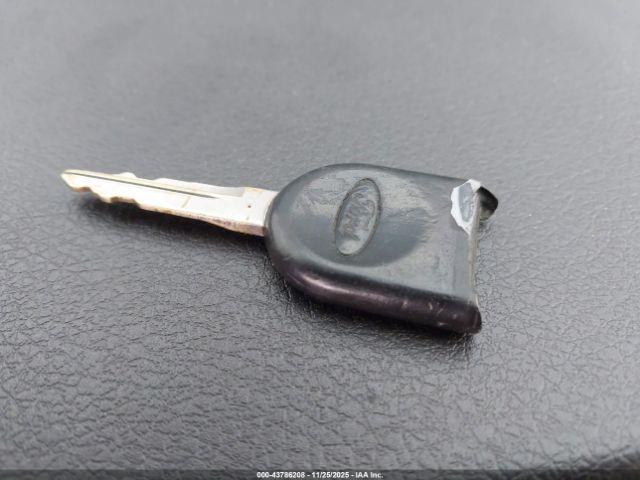 Ford F-250 Lariat Image 17