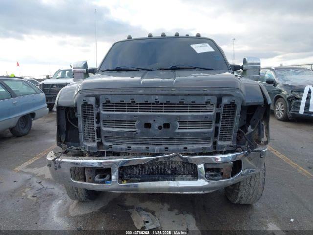 Ford F-250 Lariat Image 19
