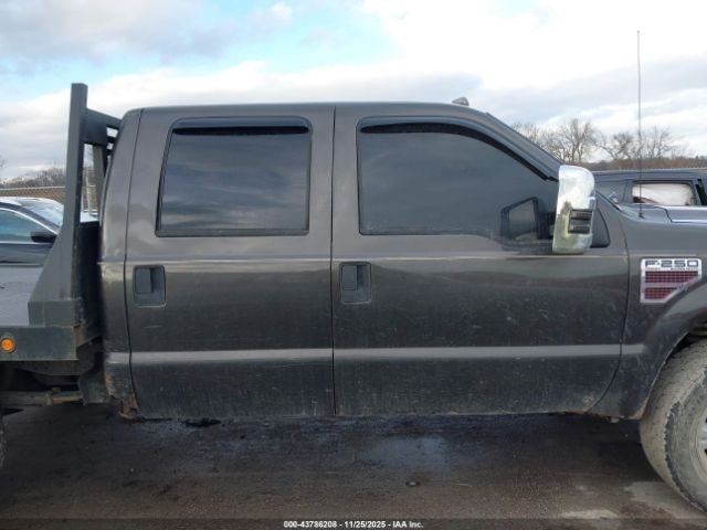 Ford F-250 Lariat Image 3