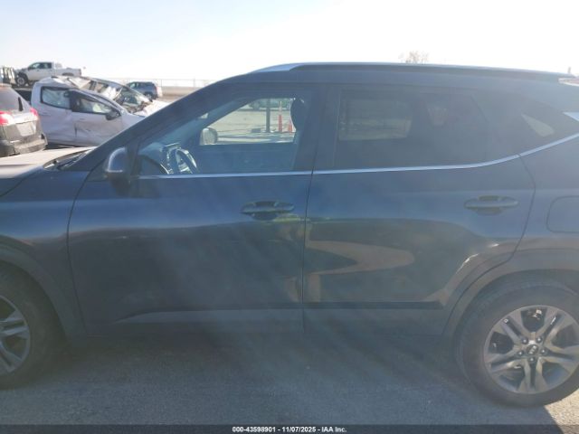 Kia Seltos S Image 13