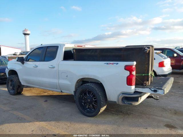 Chevrolet Silverado 1500 4wd  Standard Bed Lt Image 16